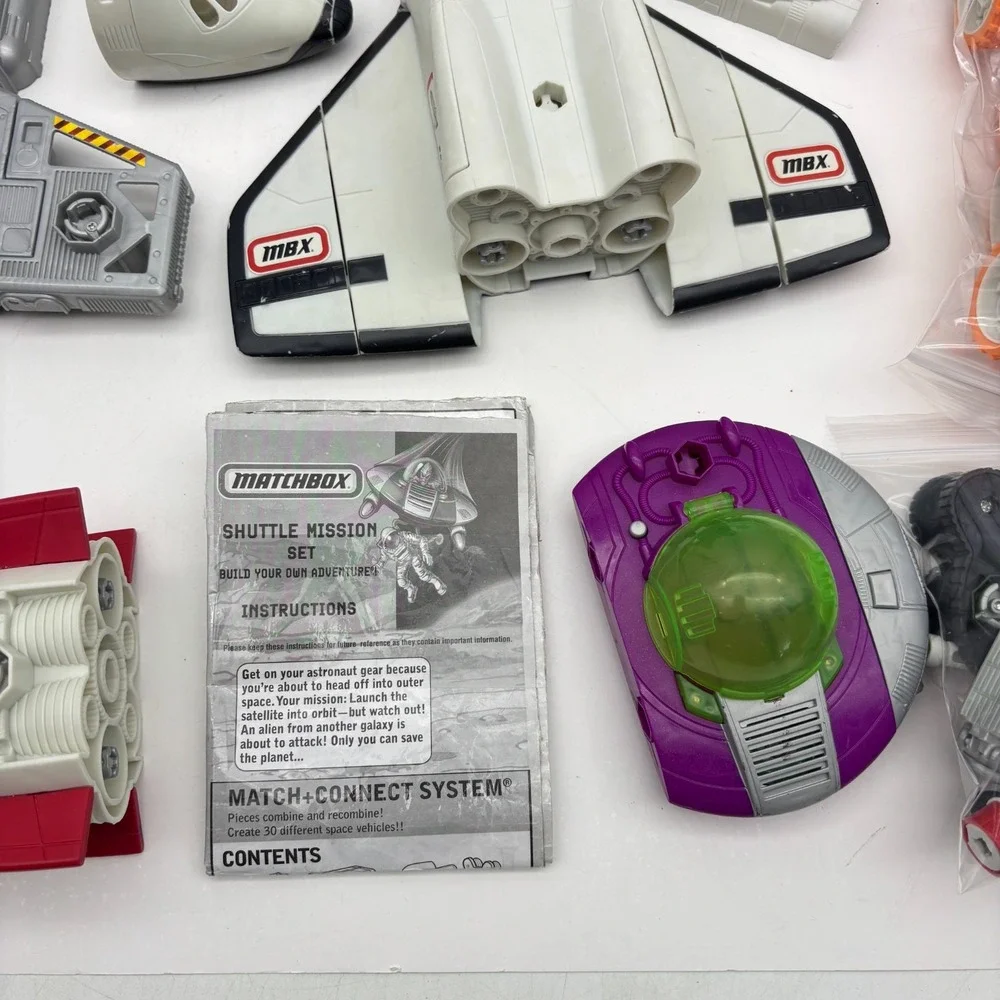 Matchbox Mega Rig Shuttle Mission Set 2008 Parts Pieces Lot Alien Astronaut